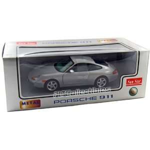  1998 Porsche 911 Carrera Coupe 118 Silver (SunStar) Toys 