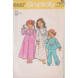   And Pajamas Sewing Pattern 6687 (Size 3 Breast 22) 