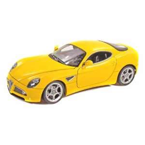  Alfa Romeo 8C Competizione 1/18 Yellow: Toys & Games
