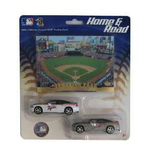   Dodge Charger with Stadium Card   Detroit Tigers: Sports & Outdoors