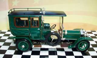 Franklin Mint 1907 Rolls Royce Silver Ghost Touring Sedan 124   Mint 