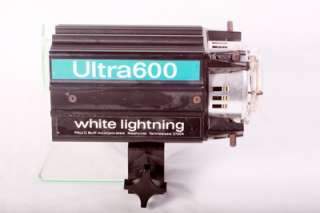 Paul c Buff WHITE LIGHTNING ULTRA 600 flash unit  