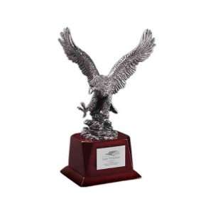  Volando   Resin eagle, pewter finish award with wood base 