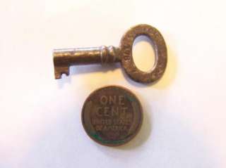 Antique Eagle Barrel Trunk/steamer Lock Key B139 