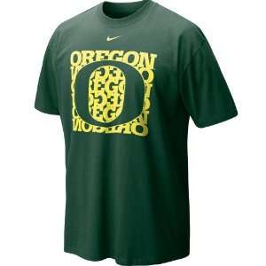  Nike Oregon Ducks Green Undercover Logo T shirt: Sports 