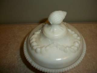 VINTAGE WESTMORELAND MILK GLASS ARGONAUT SHELL AND DOLPHIN COVERED 