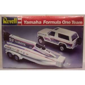   Yamaha Formula One Team   Ford Bronco, Trailer, and Boat: Toys & Games