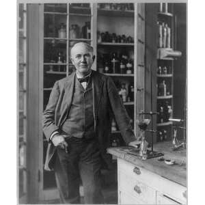  Thomas Alva Edison,1847 1931,in laboratory,beaker