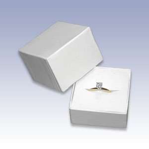  1 Box of 100 White Small High Top Ring Boxes: Jewelry