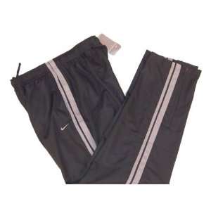  Nike Work Out Pants in Dark Gray size Large Sports 
