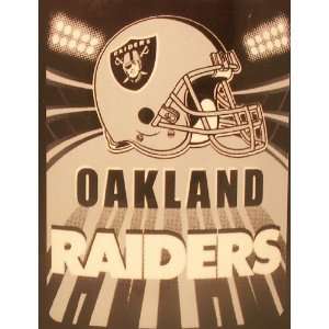   Oakland Raiders Fleece Blanket/Throw   NFL Football: Sports & Outdoors