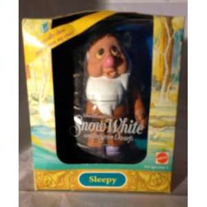   Walt Disney Snow White and Seven Dwarfs   Sleepy: Toys & Games