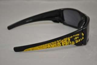 NIB Oakley Mens Sunglasses Fuel Cell Polished Blk Livestrong Black 