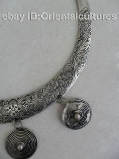 Vintage Exotic Chinese Handmade Miao Silver Necklace  