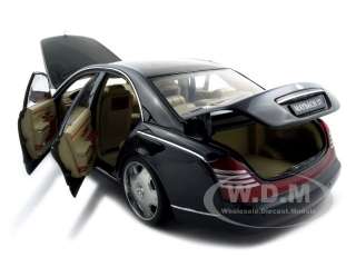 MAYBACH 57 SWB W/22 LOWENHART WHEELS BLK 1:18 AUTOART  