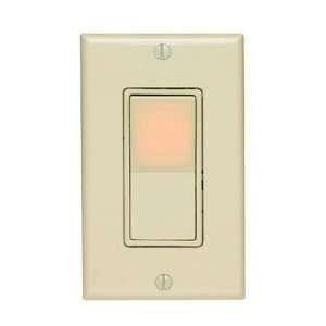   Illuminated Decorator Switch With Matching Wallplate (C21 05674 02I