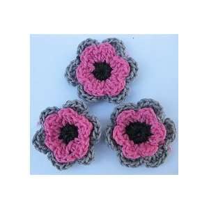   30pc Gray/Pink Crocheted Flowers Appliques CR8 Arts, Crafts & Sewing