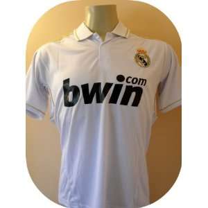  REAL MADRID # 4 SERGIO RAMOS HOME SOCCCER JERSEY SIZE 