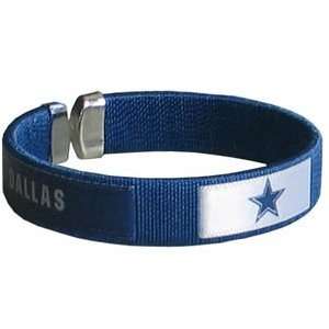  Dallas Cowboys NFL Blue Fan Band Cuff Bracelet: Sports 