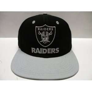 NFL LA Raiders Classic Logo Black Gray 2 Tone Retro Snapback Cap 
