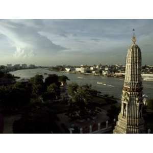  Elevated View of the Wat Arun Temple Spire and the Chao 