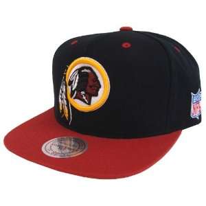  Redskins Mitchell & Ness Logo Snapback Cap Hat 
