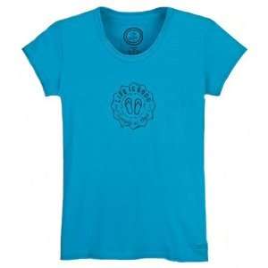  Life is Good Womens LW Fitted Crusher Flip Flop Tee 