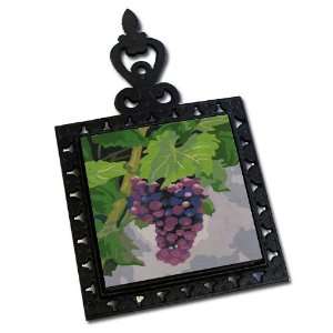  Grapes on Vine Trivet