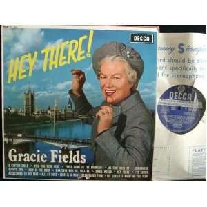  Hey There! (UK vinyl LP): Gracie Fields: Music