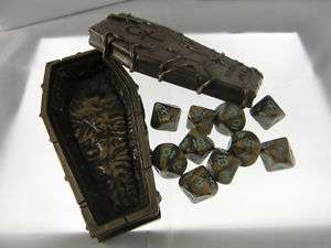 Dungeons and Dragons Dice 10 sided w/ Coffin Dice Case  