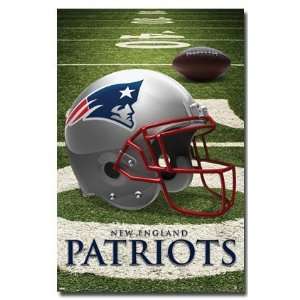 New England Patriots Logo Poster:  Home & Kitchen