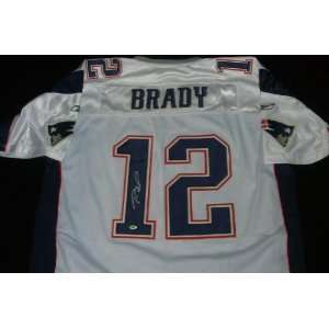 Tom Brady Signed Jersey   Authentic
