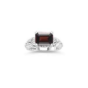  0.04 Cts Diamond & 4.05 Cts Garnet Ring in Silver 5.0 