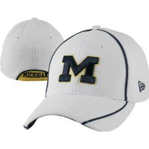 Michigan Wolverines White New Era 39THIRTY Batting Practice Flex Hat