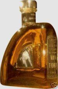 Flaschen Aha Toro reposado Tequilla Tequila a 0,7L Edel (1L60,96 