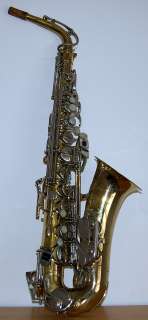 Selmer Bundy II Student Alto Saxophone with Case  