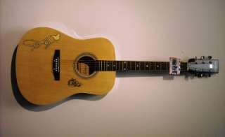   PARTON Signed Natural Acoustic Guitar Autograph Dollywood COA  