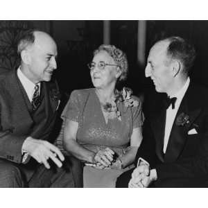   (left), Mrs. Lane Bryant Malsin, founder of Lane Br: Home & Kitchen