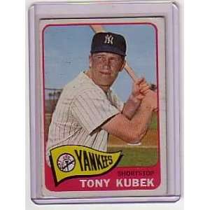  1965 Topps #65 Tony Kubek Yankees (New York Yankees 