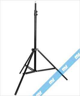 The LD0195 is the perfect light stand for the studio photographer.